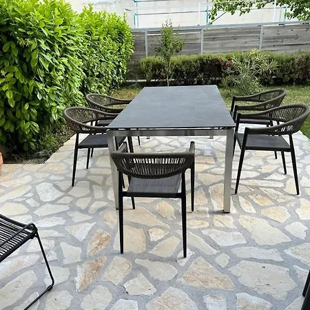 Split- Stobrec Neu Lässig & Stilvoll Apartament